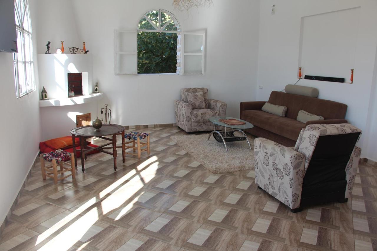 Les Jardins Fleuris Bed and Breakfast Εσαουίρα Εξωτερικό φωτογραφία
