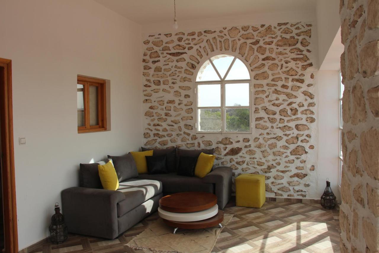 Les Jardins Fleuris Bed and Breakfast Εσαουίρα Εξωτερικό φωτογραφία