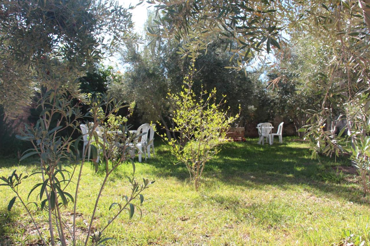 Les Jardins Fleuris Bed and Breakfast Εσαουίρα Εξωτερικό φωτογραφία